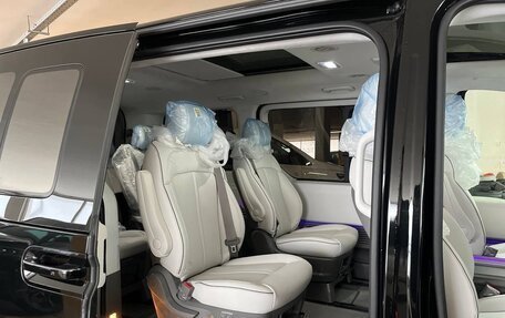 Hyundai Staria, 2025 год, 7 700 000 рублей, 21 фотография