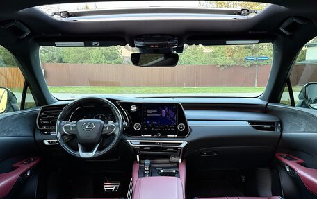 Lexus RX IV рестайлинг, 2023 год, 7 700 000 рублей, 18 фотография