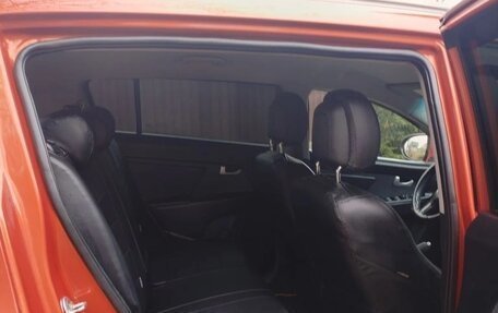 KIA Sportage III, 2010 год, 1 100 000 рублей, 6 фотография