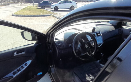 Hyundai Solaris II рестайлинг, 2016 год, 615 000 рублей, 5 фотография