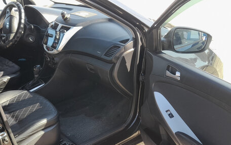 Hyundai Solaris II рестайлинг, 2016 год, 615 000 рублей, 6 фотография