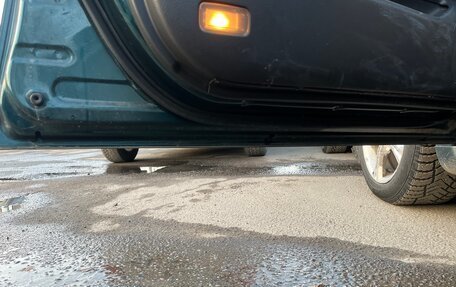 Toyota Avensis III рестайлинг, 2004 год, 450 000 рублей, 6 фотография