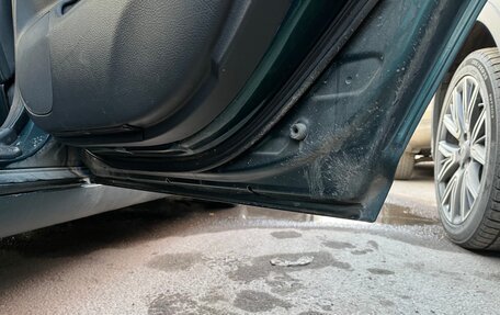 Toyota Avensis III рестайлинг, 2004 год, 450 000 рублей, 16 фотография