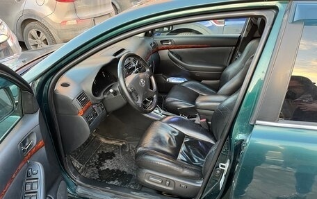 Toyota Avensis III рестайлинг, 2004 год, 450 000 рублей, 7 фотография