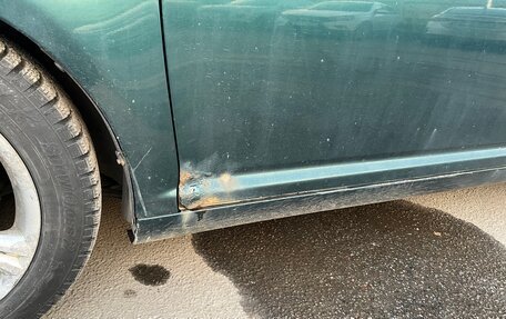 Toyota Avensis III рестайлинг, 2004 год, 450 000 рублей, 20 фотография