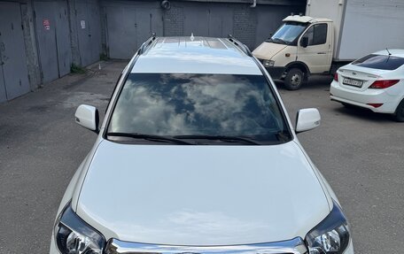 Toyota Land Cruiser Prado 150 рестайлинг 2, 2017 год, 5 200 000 рублей, 4 фотография