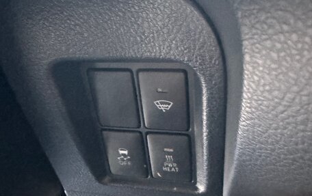 Toyota Land Cruiser Prado 150 рестайлинг 2, 2017 год, 5 200 000 рублей, 11 фотография