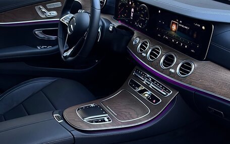 Mercedes-Benz E-Класс, 2021 год, 5 750 000 рублей, 6 фотография