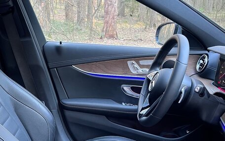 Mercedes-Benz E-Класс, 2021 год, 5 750 000 рублей, 7 фотография