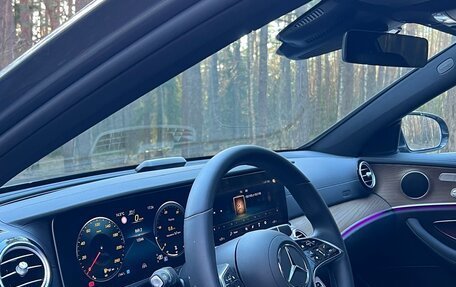 Mercedes-Benz E-Класс, 2021 год, 5 750 000 рублей, 20 фотография