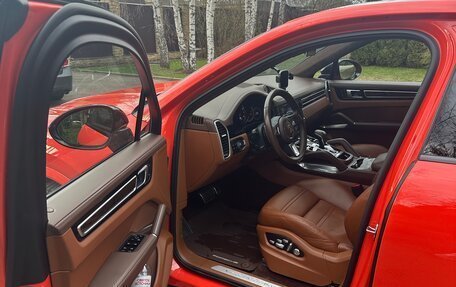 Porsche Cayenne III, 2019 год, 10 900 000 рублей, 7 фотография