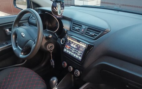 KIA Rio III рестайлинг, 2016 год, 860 000 рублей, 10 фотография