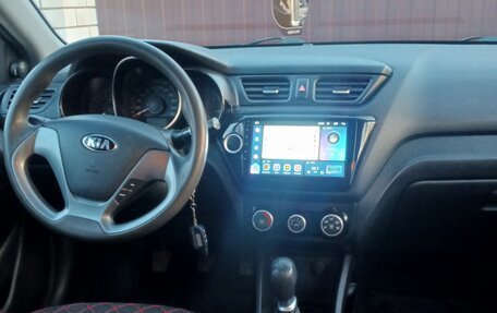 KIA Rio III рестайлинг, 2016 год, 860 000 рублей, 12 фотография