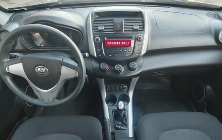 Lifan X60 I рестайлинг, 2016 год, 630 000 рублей, 18 фотография