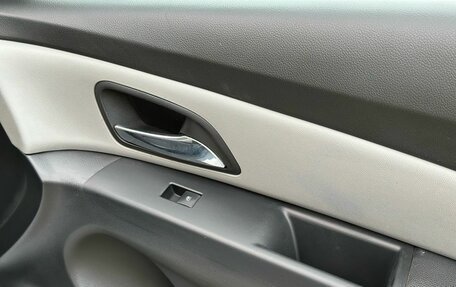 Chevrolet Cruze II, 2014 год, 990 000 рублей, 17 фотография