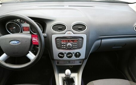 Ford Focus II рестайлинг, 2010 год, 567 000 рублей, 16 фотография