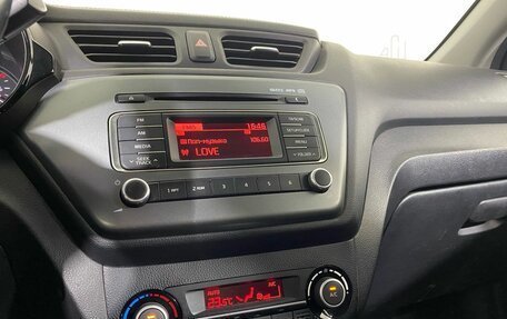 KIA Rio III рестайлинг, 2015 год, 1 097 000 рублей, 11 фотография