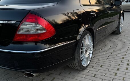 Mercedes-Benz E-Класс, 2007 год, 1 200 000 рублей, 6 фотография