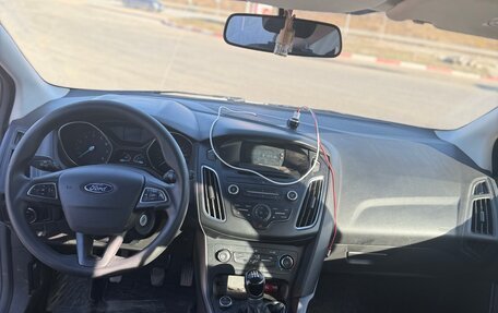 Ford Focus III, 2016 год, 630 000 рублей, 2 фотография