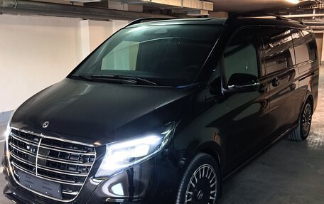 Mercedes-Benz V-Класс, 2025 год, 14 500 000 рублей, 4 фотография