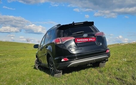 Toyota RAV4, 2017 год, 3 100 000 рублей, 3 фотография