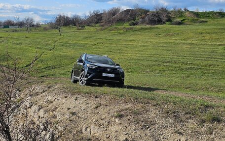 Toyota RAV4, 2017 год, 3 100 000 рублей, 11 фотография