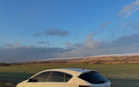 Opel Astra J, 2011 год, 700 000 рублей, 5 фотография