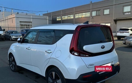 KIA Soul II рестайлинг, 2019 год, 1 999 000 рублей, 7 фотография