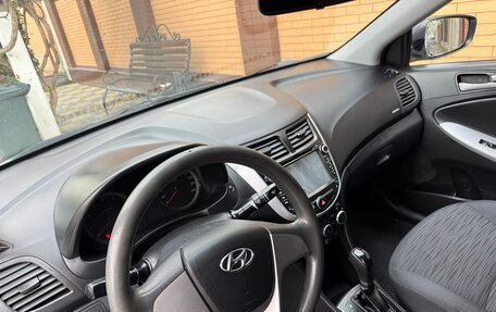 Hyundai Solaris II рестайлинг, 2015 год, 785 000 рублей, 6 фотография