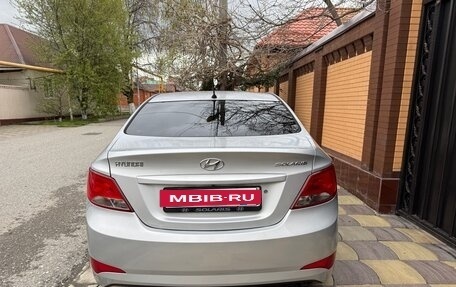 Hyundai Solaris II рестайлинг, 2015 год, 785 000 рублей, 3 фотография