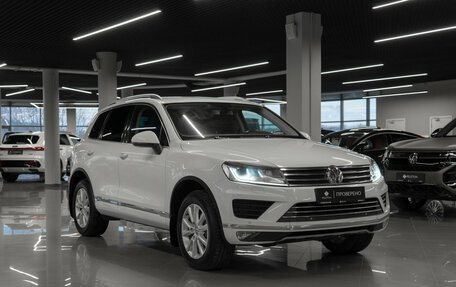 Volkswagen Touareg III, 2016 год, 3 250 000 рублей, 2 фотография