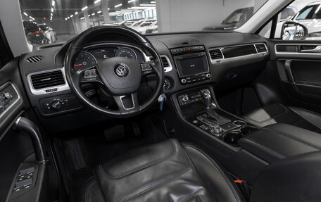 Volkswagen Touareg III, 2016 год, 3 250 000 рублей, 7 фотография