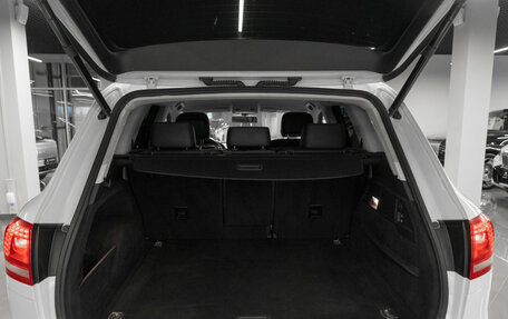 Volkswagen Touareg III, 2016 год, 3 250 000 рублей, 23 фотография