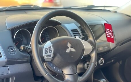 Mitsubishi Outlander III рестайлинг 3, 2011 год, 890 000 рублей, 12 фотография