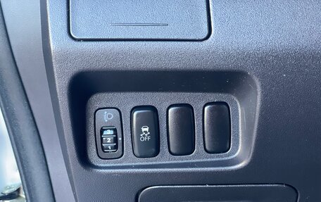 Mitsubishi Outlander III рестайлинг 3, 2011 год, 890 000 рублей, 23 фотография