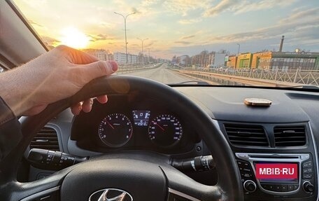 Hyundai Solaris II рестайлинг, 2014 год, 890 000 рублей, 6 фотография
