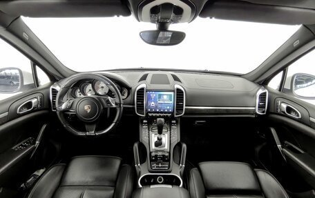 Porsche Cayenne III, 2013 год, 2 690 000 рублей, 8 фотография