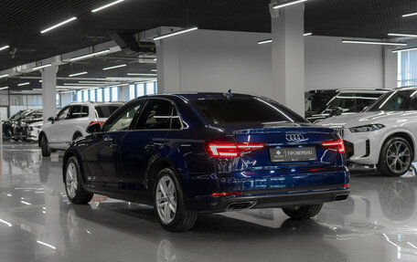 Audi A4, 2019 год, 2 490 000 рублей, 4 фотография