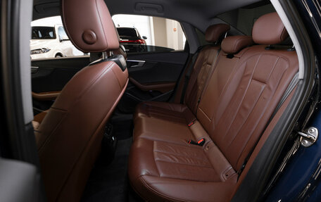 Audi A4, 2019 год, 2 490 000 рублей, 12 фотография