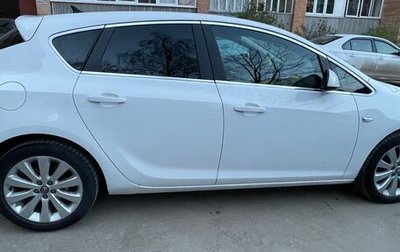 Opel Astra J, 2012 год, 795 000 рублей, 1 фотография