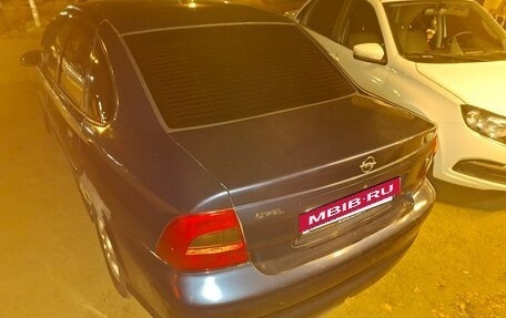 Opel Vectra B рестайлинг, 2001 год, 240 000 рублей, 3 фотография