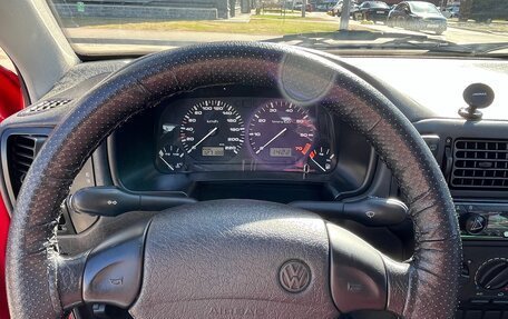 Volkswagen Polo III рестайлинг, 1997 год, 335 000 рублей, 11 фотография