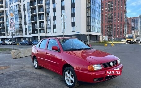 Volkswagen Polo III рестайлинг, 1997 год, 335 000 рублей, 4 фотография