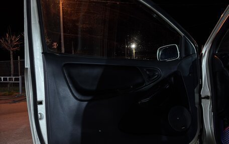 Toyota Vitz, 2002 год, 350 000 рублей, 9 фотография