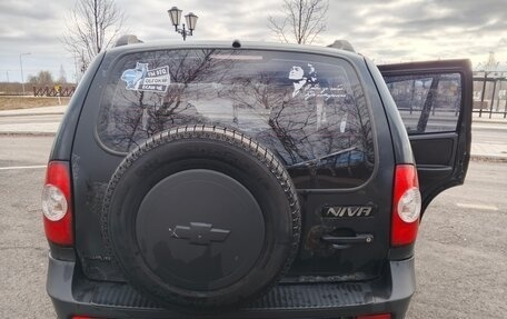 Chevrolet Niva I рестайлинг, 2011 год, 400 000 рублей, 4 фотография