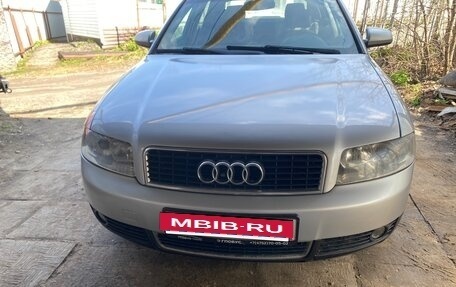 Audi A4, 2002 год, 550 000 рублей, 2 фотография