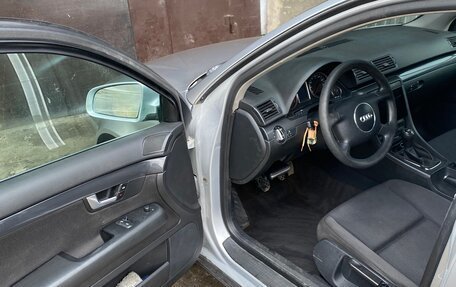 Audi A4, 2002 год, 550 000 рублей, 10 фотография