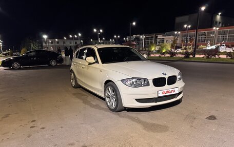 BMW 1 серия, 2009 год, 750 000 рублей, 6 фотография