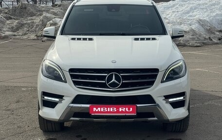 Mercedes-Benz M-Класс, 2012 год, 2 290 000 рублей, 2 фотография