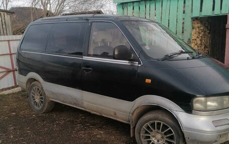 Nissan Largo III (W30), 1993 год, 250 000 рублей, 4 фотография